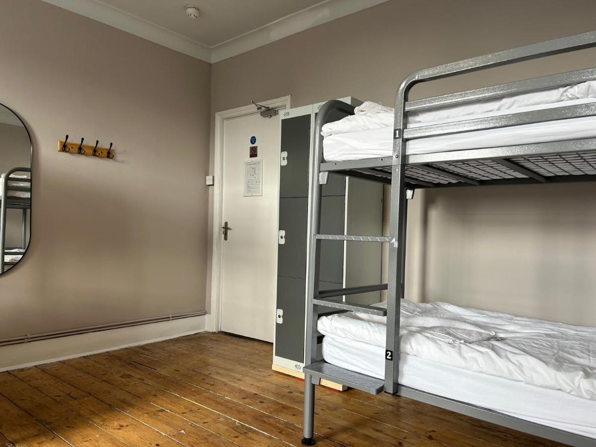 Cricketers Hostel Londyn Zewnętrze zdjęcie