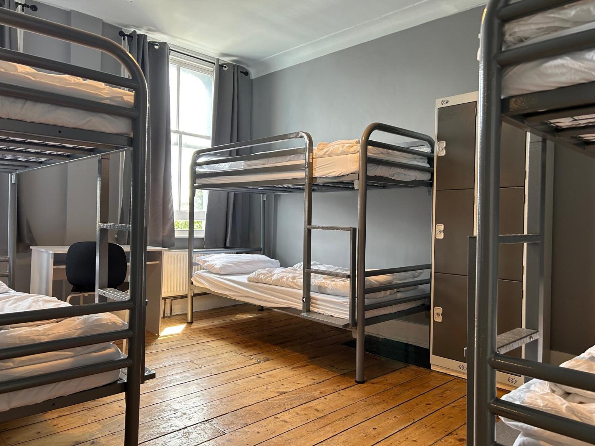 Cricketers Hostel Londyn Zewnętrze zdjęcie